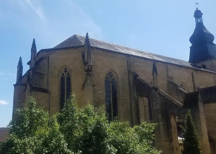 Les Appartements De Bacchus Sarlat-La-Caneda